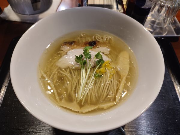 「鶏そば（塩）」@鶏ポタラーメン 鶏鬼の写真