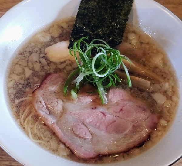 「背脂地鶏そば ９８０円」@中華蕎麦 みうらの写真