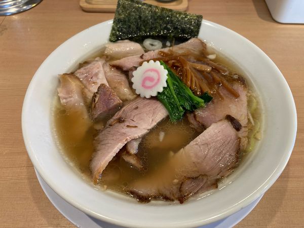 「塩チャーシューメン　1100円」@長岡食堂 町田店の写真