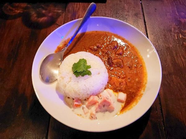 「ポークヴィンダルーカレー」@月見ル君想フの写真