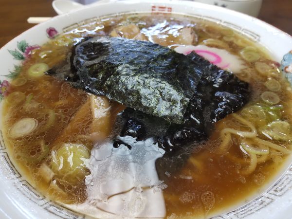 「中華そば(並)800円」@伊勢屋 坂下店の写真