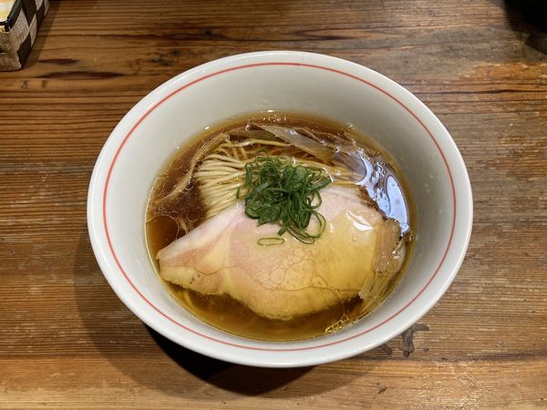「醤油ラーメン」@ラーメン屋 トイ・ボックスの写真
