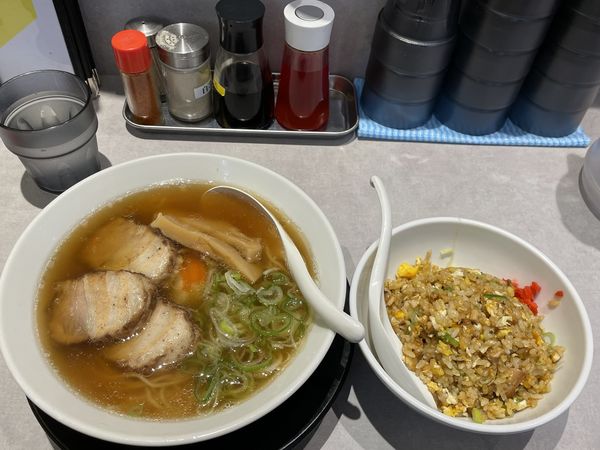 「厚切り醤油３枚　￥１０８９」@ヌードル＆キッチン シナソ イオンモール東浦店の写真