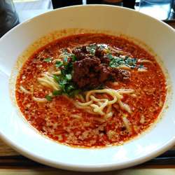 担担麺汁あり・太麺