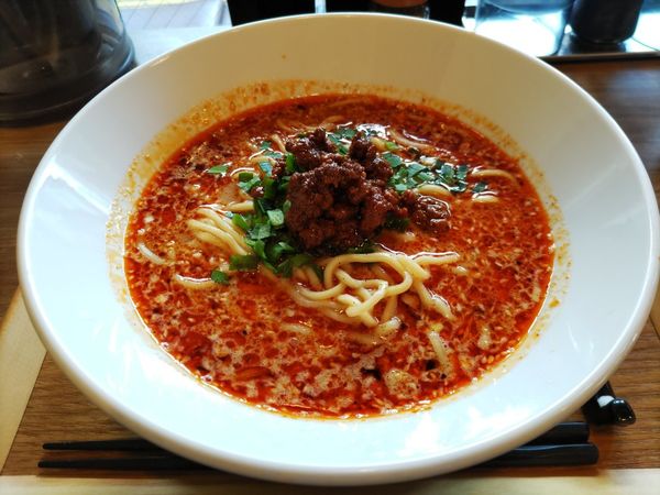 「担担麺汁あり・太麺」@担担麺 ぺんぺんの写真