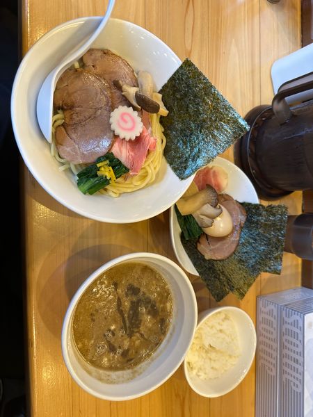 「極上濃厚煮干つけ麺　並盛り　半ライス」@蕾 分家の写真