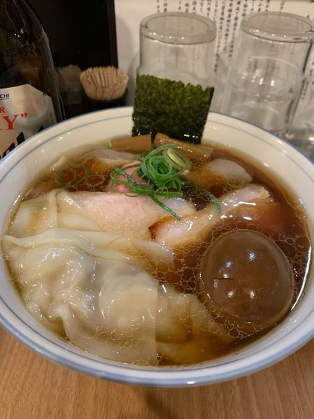 「特製醤油ラーメン＋大盛」@MENクライの写真