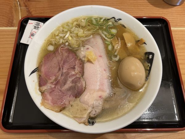 「特製中華そば 塩（並・ニンニク）」@松戸中華そば 富田食堂 東千葉店の写真