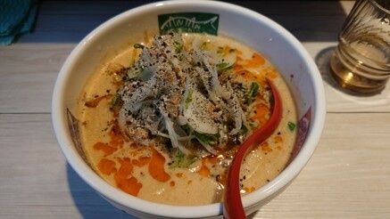 「汁あり坦々麺」@めだかTANTANの写真