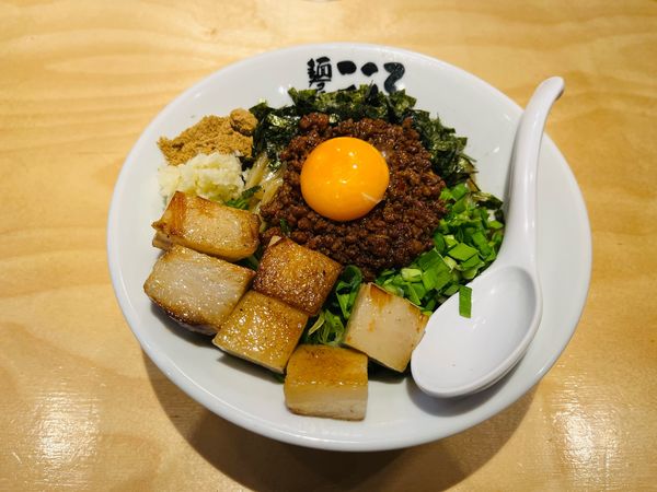 「肉入り台湾まぜそば」@麺屋 こころ 上野店の写真