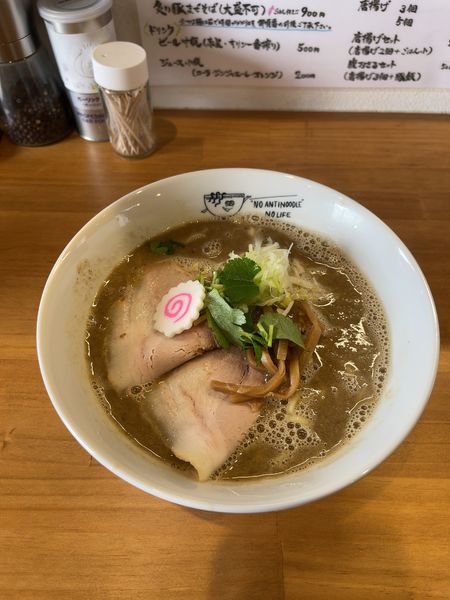 「鶏煮込み醤油（900円）」@ANTI NOODLEの写真