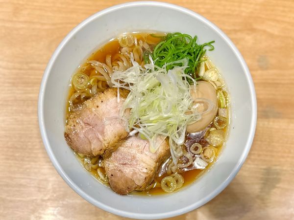 「‪★醤油そば特製(平打ち麺)🍜¥1,200」@佐々木製麺所の写真