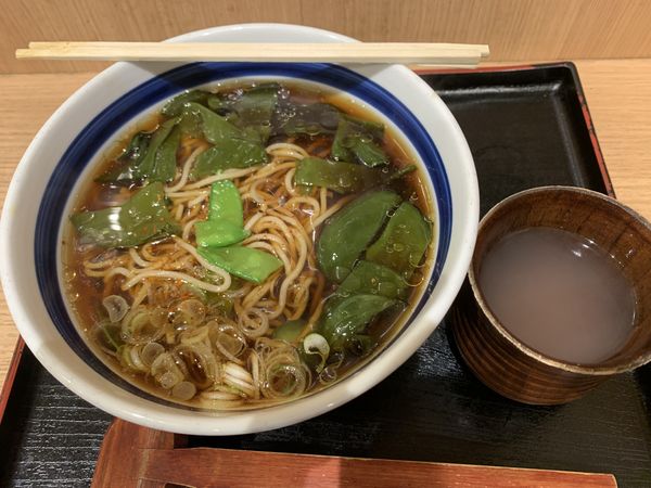 「めかぶそば 580円」@そば処 信州屋 新宿南口店の写真