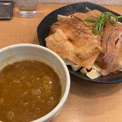 とろ肉カレーつけ麺　1150円大盛無料