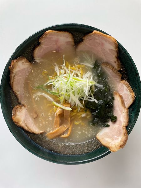 「塩　チャーシュー」@らーめん 岳の写真