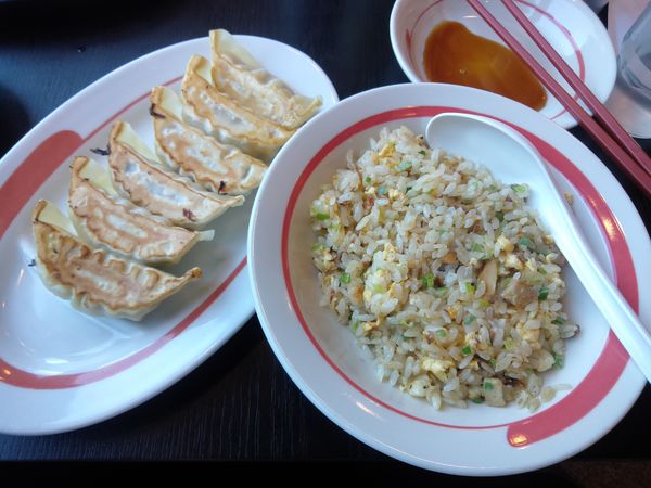 「６個餃子チャーハンセット　６１０円」@幸楽苑 大宮本郷店の写真