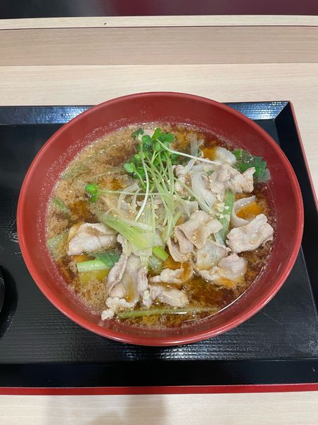 「豚バラ葱中華そば(690円)」@ゆで太郎 関内ベイスターズ通り店の写真