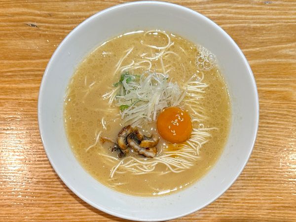 「★＜金•土曜日限定＞らーめん(松)🍜¥1,800」@山田の鰻の写真