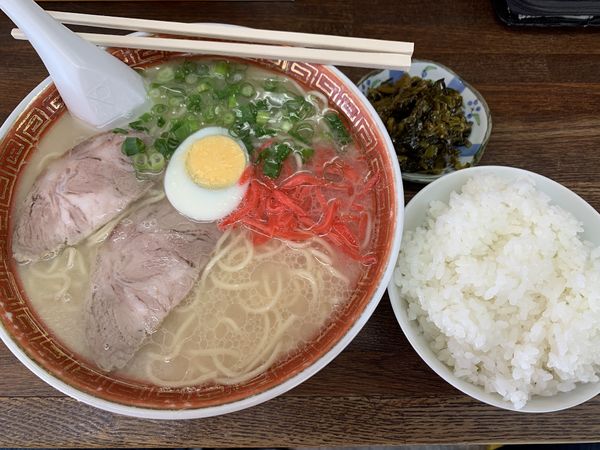 「ラーメン700₊ライス250⁼950円」@九州ラーメン いしの写真