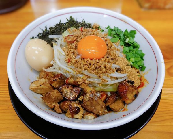 「誤爆まぜそば」@ラーメン・つけ麺 爆王の写真