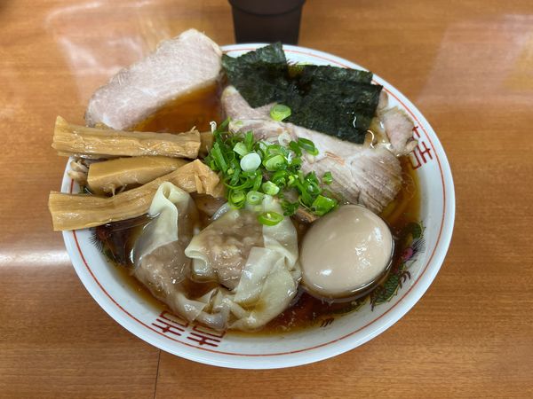 「特製醤油ラーメン」@龍聖軒の写真