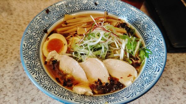 「淡麗醤油そば」@麺処 かつ善の写真