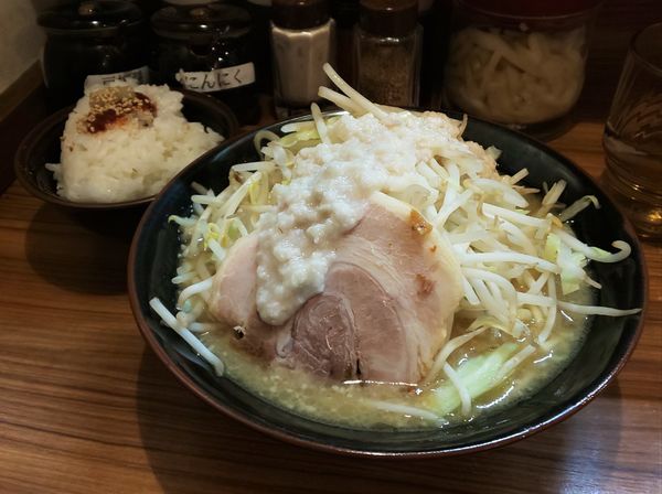 「醤油壱郎並盛」@横浜家系ラーメン 壱角家 上野店の写真