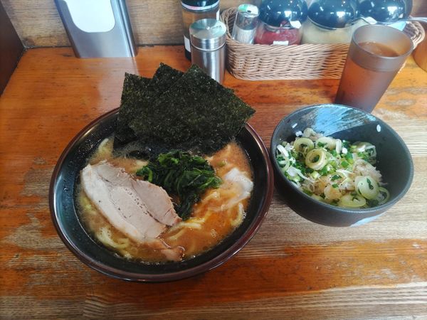「溶き卵ラーメン、ネギ飯セット」@ラーメン 大山家の写真