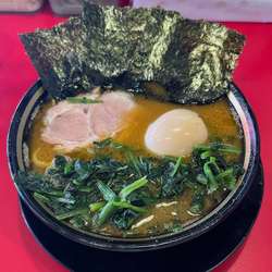 ラーメン+玉子+ほうれん草