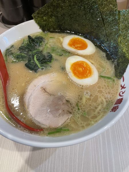 「らーめん味玉」@横浜家系ラーメン ゆたかやの写真