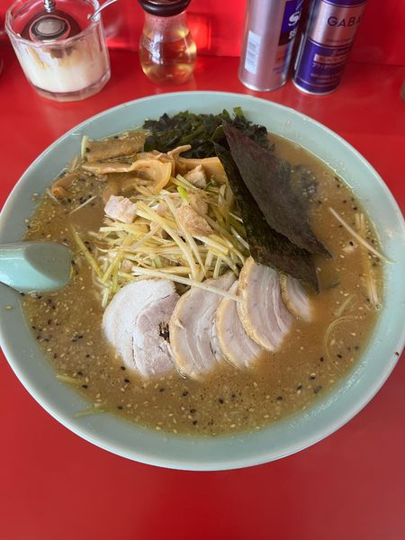 「ネギみそチャーシュー麺(1120円)+大盛(150円)」@ラーメンショップ 太田店の写真