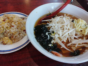「定食 ラーメン+半チャーハン(900)」@吉田飯店 東神奈川店の写真