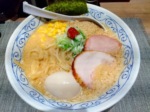 「白味噌　930円」@麺屋 必道の写真