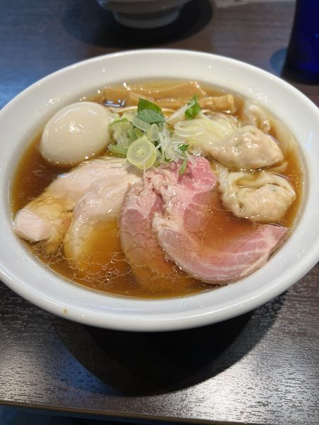「特製醤油ラーメン」@麺屋 彩音 ~Sign~の写真