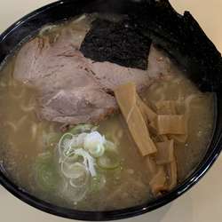 ライト豚骨ラーメン