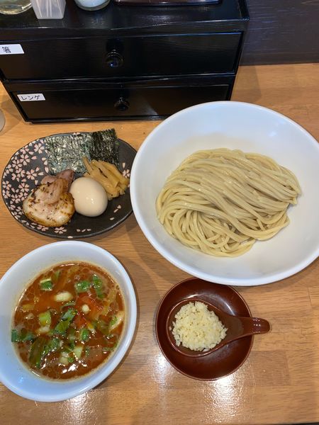 「濃厚カレーつけ麺大盛煮玉子刻みニンニク¥1,220円(期間限定)」@麺処 湯咲の写真