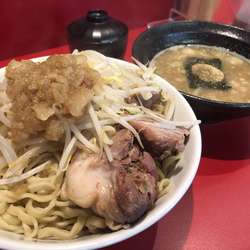 つけ麺500g豚3枚ｱﾌﾞﾗﾏｼﾏｼﾆﾝﾆｸ無しﾔｻｲ少なめ
