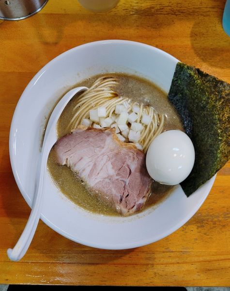 「濁 + 味玉」@煮干中華ソバ イチカワの写真