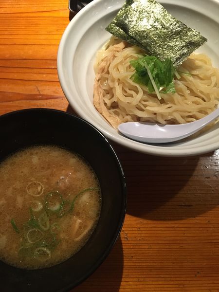 「鶏つけそば　醤油(830円)」@濃厚鶏そば 麺屋 武一 横浜関内店の写真