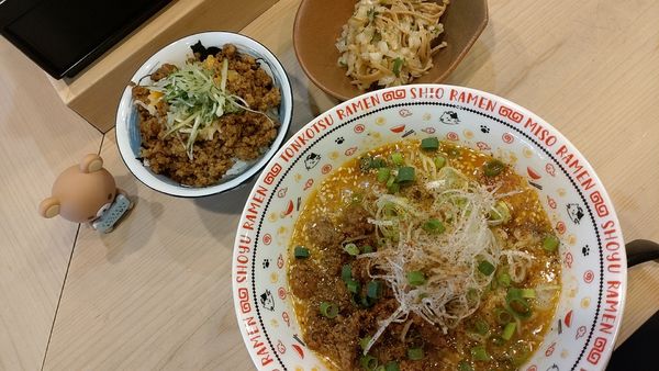 「担々麺+日替り丼+日替りトッピング」@中華そば すばる食堂の写真