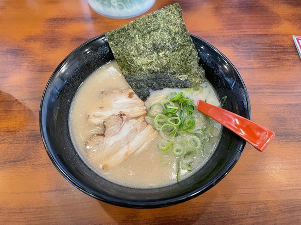 「豚骨ラーメン」@博多ラーメン 本丸亭 刈谷店の写真