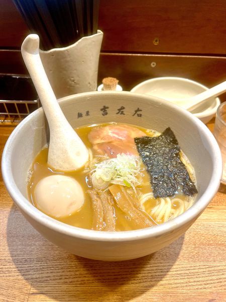 「味玉らーめん」@麺屋吉左右の写真