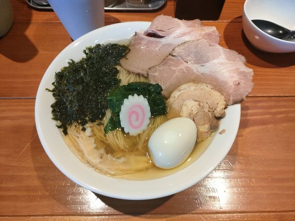 「特製塩そば大盛　1150円」@麺屋 真心の写真