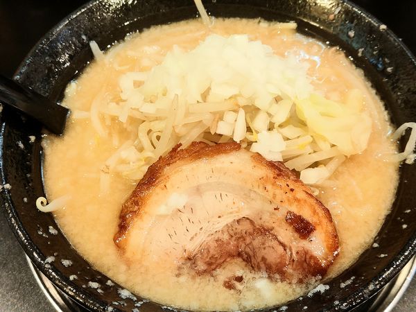 「ハーフ味噌ラーメン」@WILDラーメンの写真