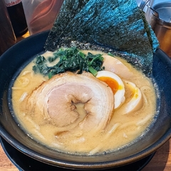 ラーメン イーナの画像