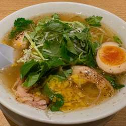 ゆずと三つ葉の炙り鶏そば