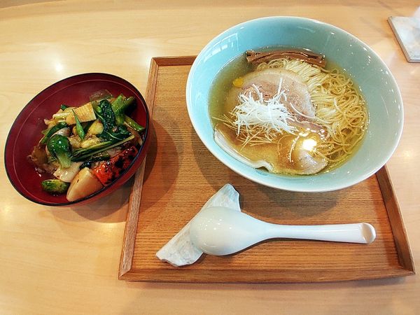 「しお らぁ麺　おやさいごはん」@飯田商店 湯河原本店の写真