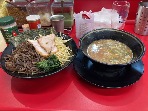 「つけ麺＋きくらげ＋ネギ」@IEKEI_TOKYO 王道家直系の写真