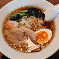 玉葱ラーメン（麺少なめ）