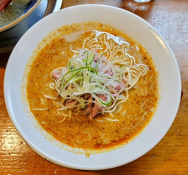 「たんたん麵 900円」@さんくるげの写真